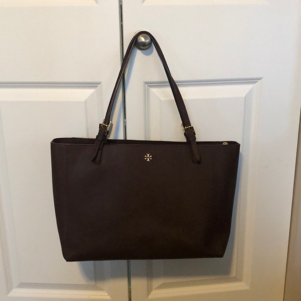 Tory Burch Burgundy Textured Leather Shoulder Bag with Adjustable Straps